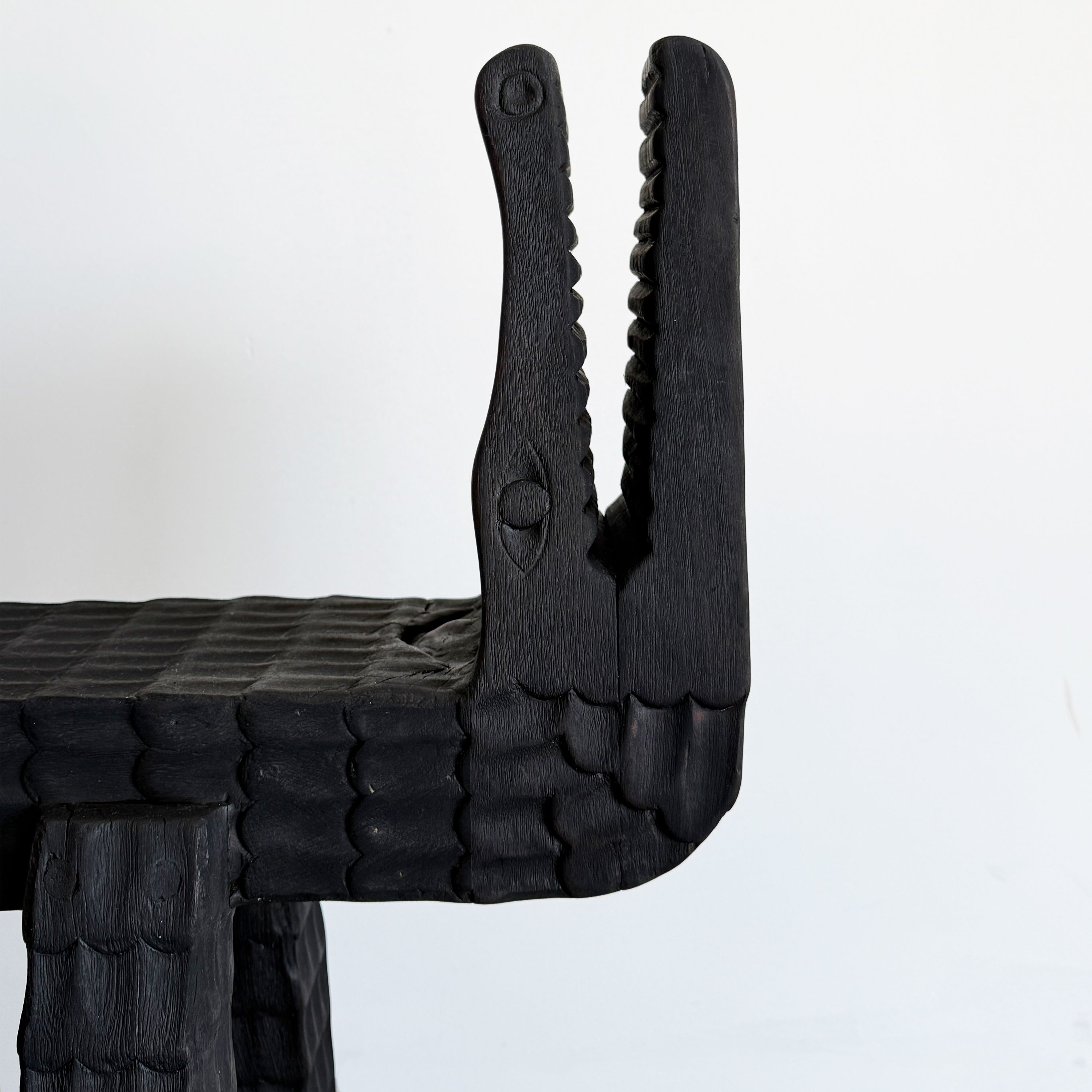 Crocodile Bench