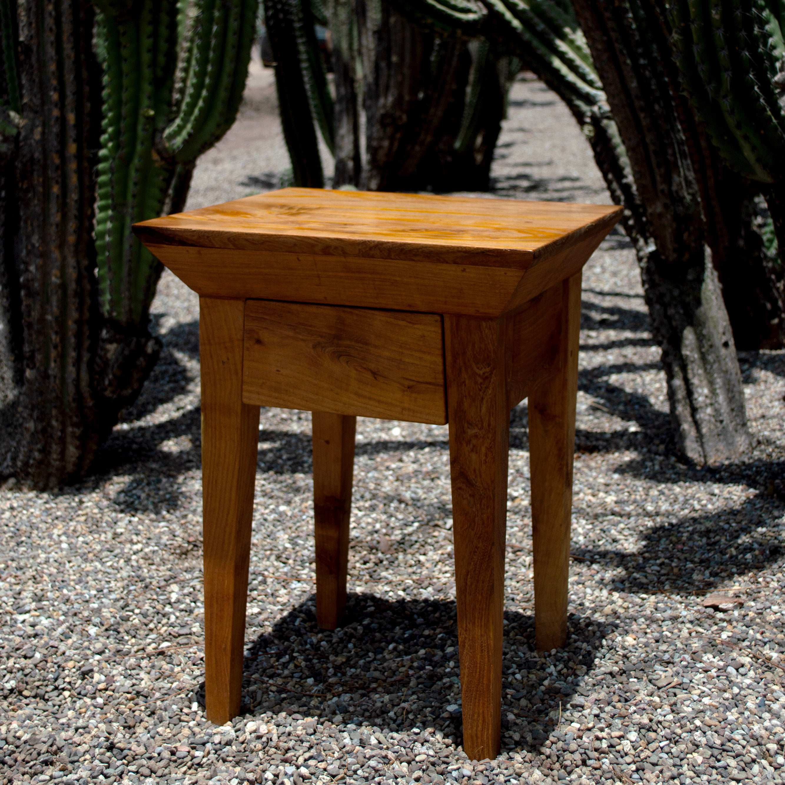 Mezquite Anafre Nightstand