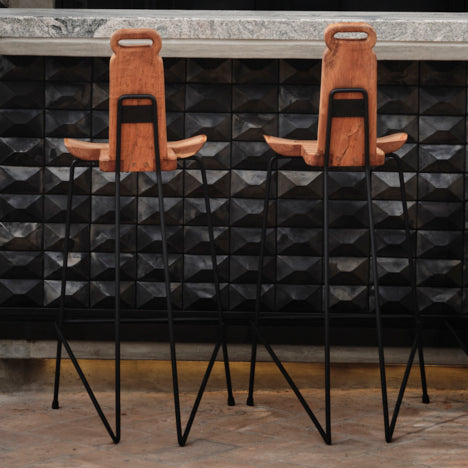 Partera Mezquite Stool *Special Order