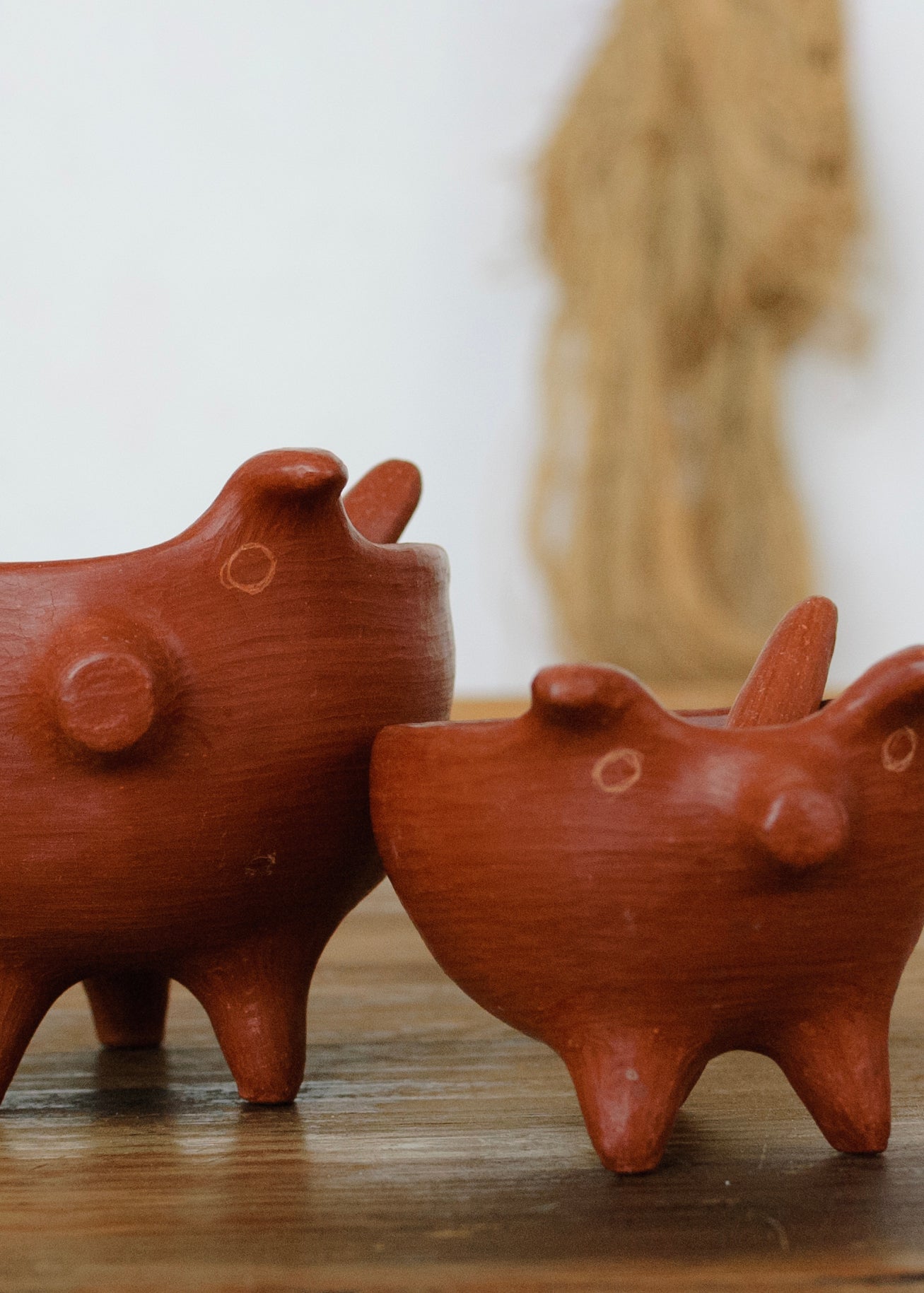Red Clay Pig Salsa Bowl