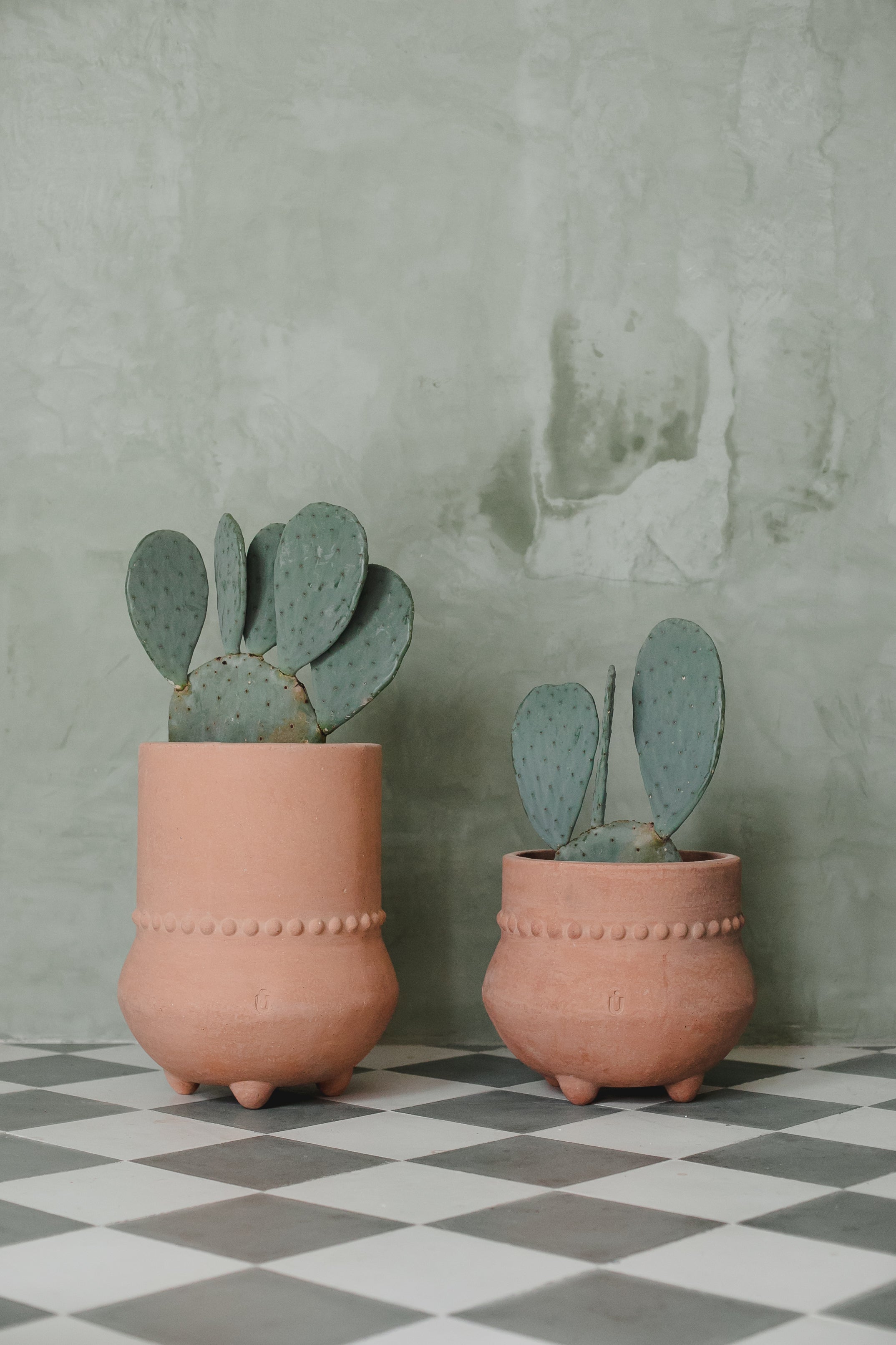 Tinaja Patas Textura Garden Pot