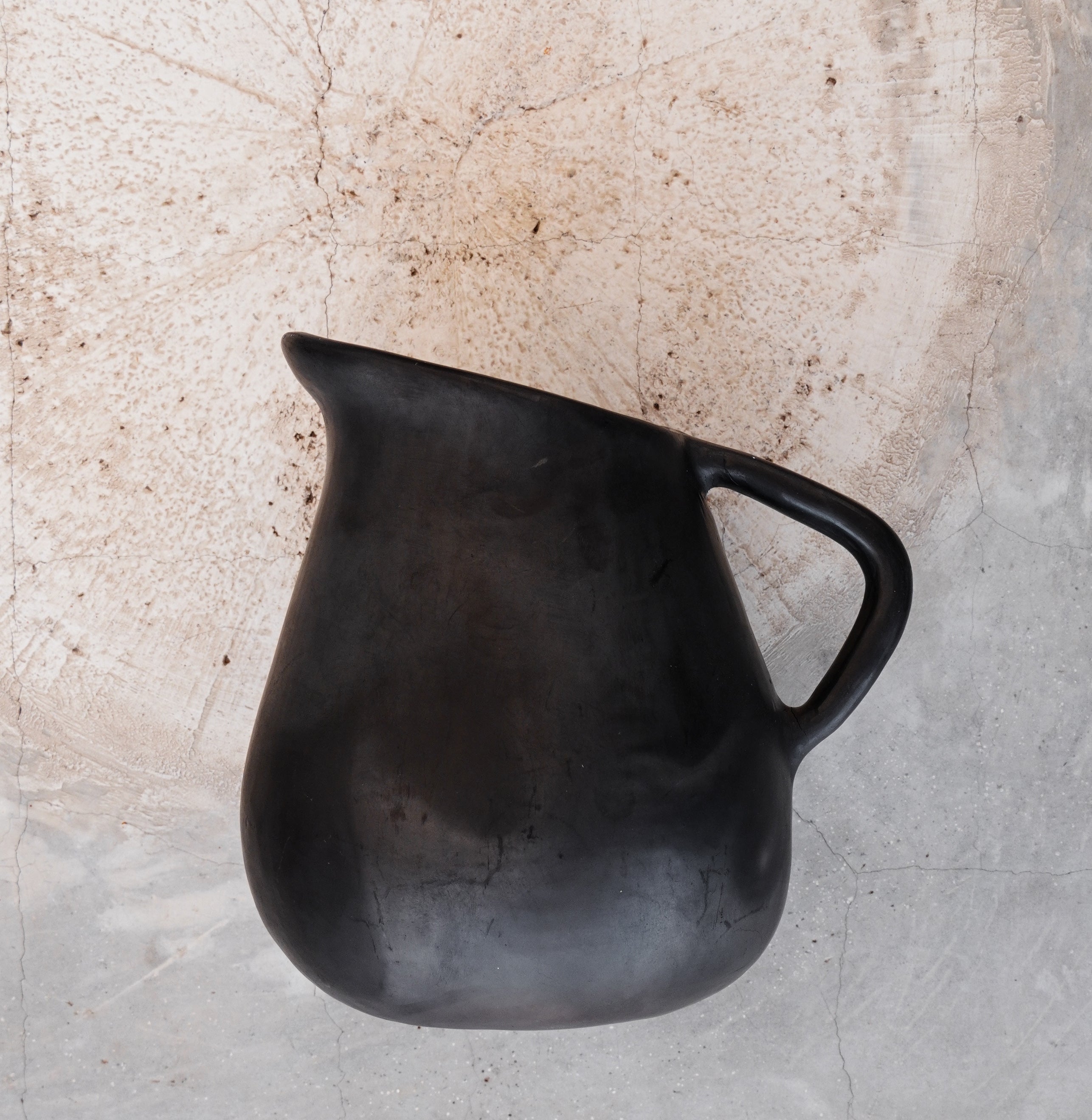 Rosetta Pitcher Black Clay