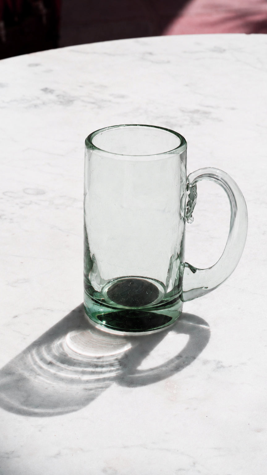 Embajada Black Base Beer Mug