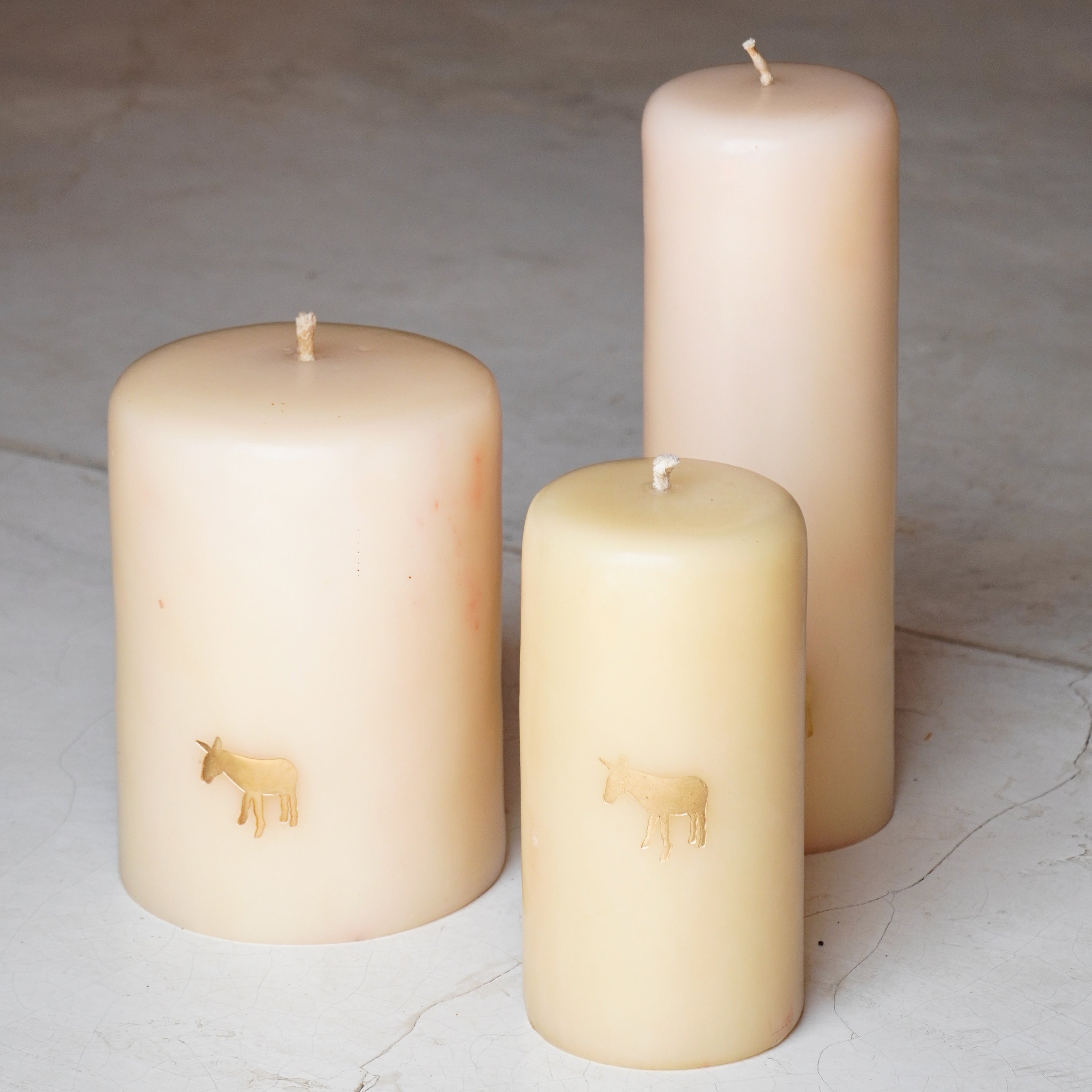 Pilar White Candle Collection