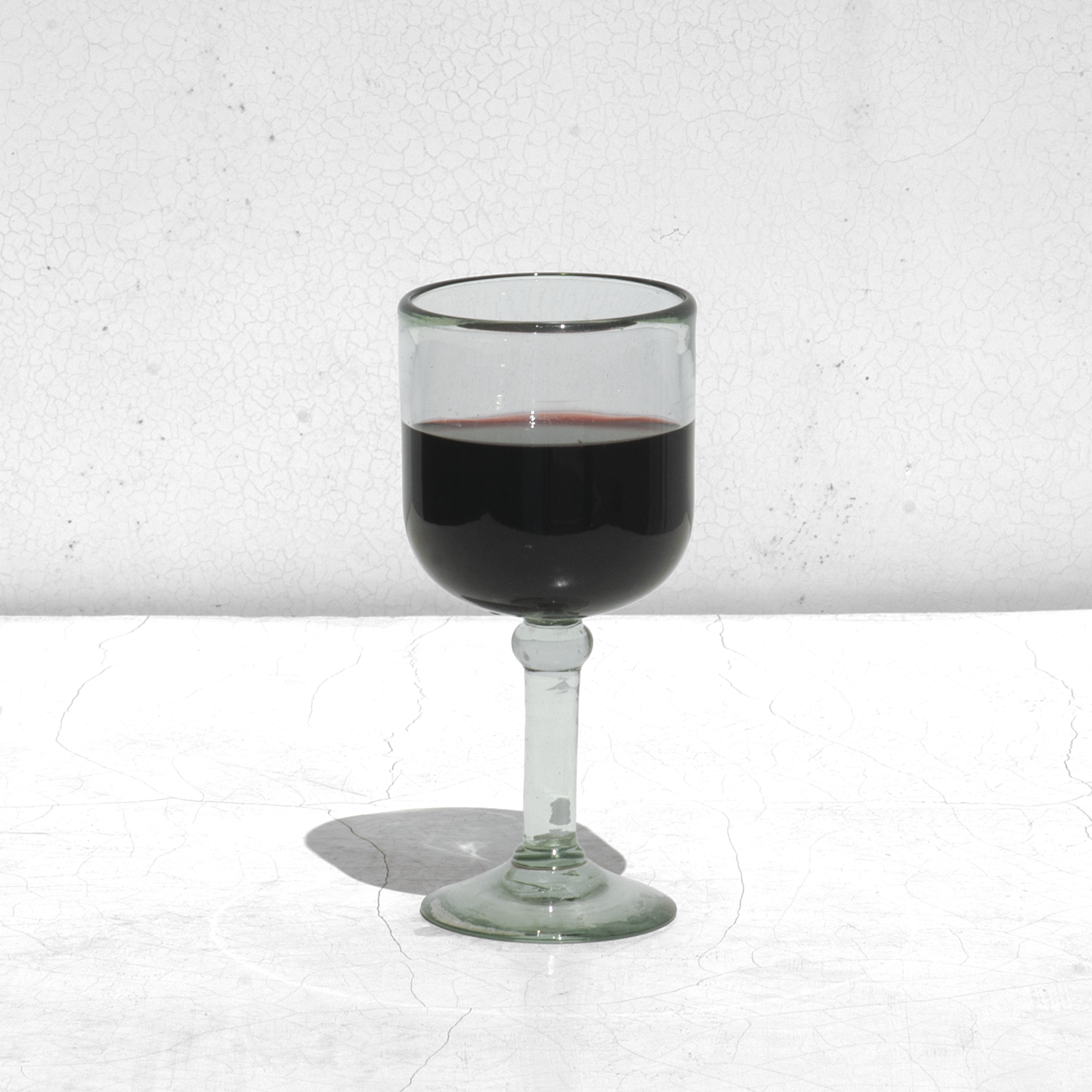 Clasico Clear Wine Glass