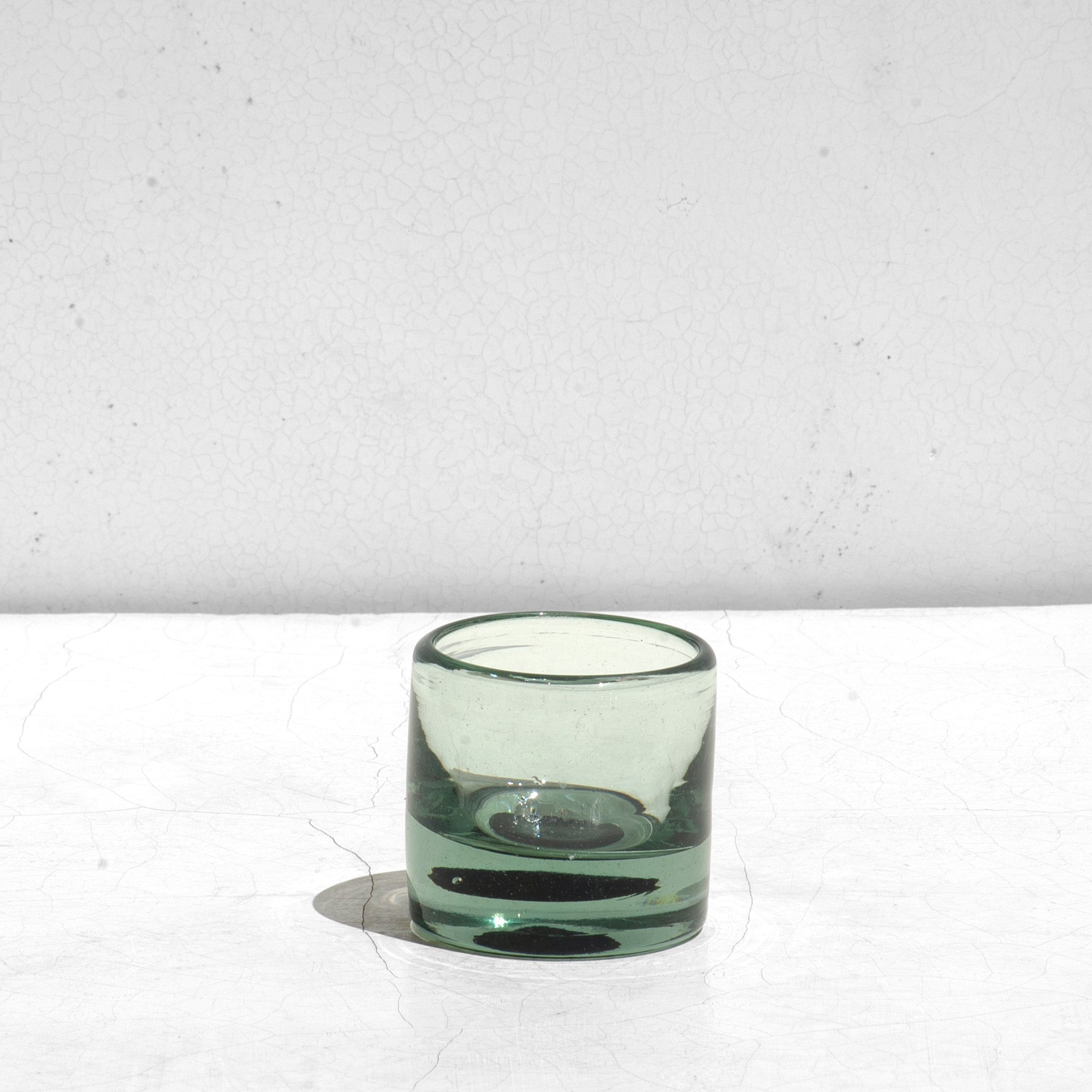 Embajada Black Base Old Fashioned Glass