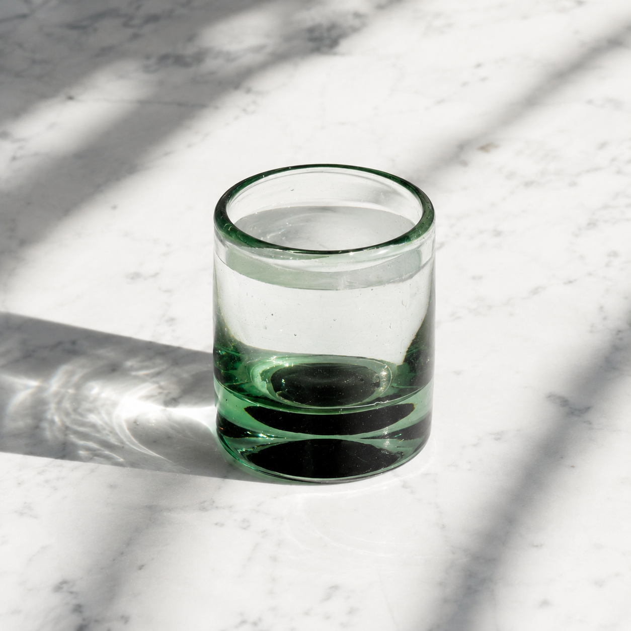 Embajada Black Base Old Fashioned Glass