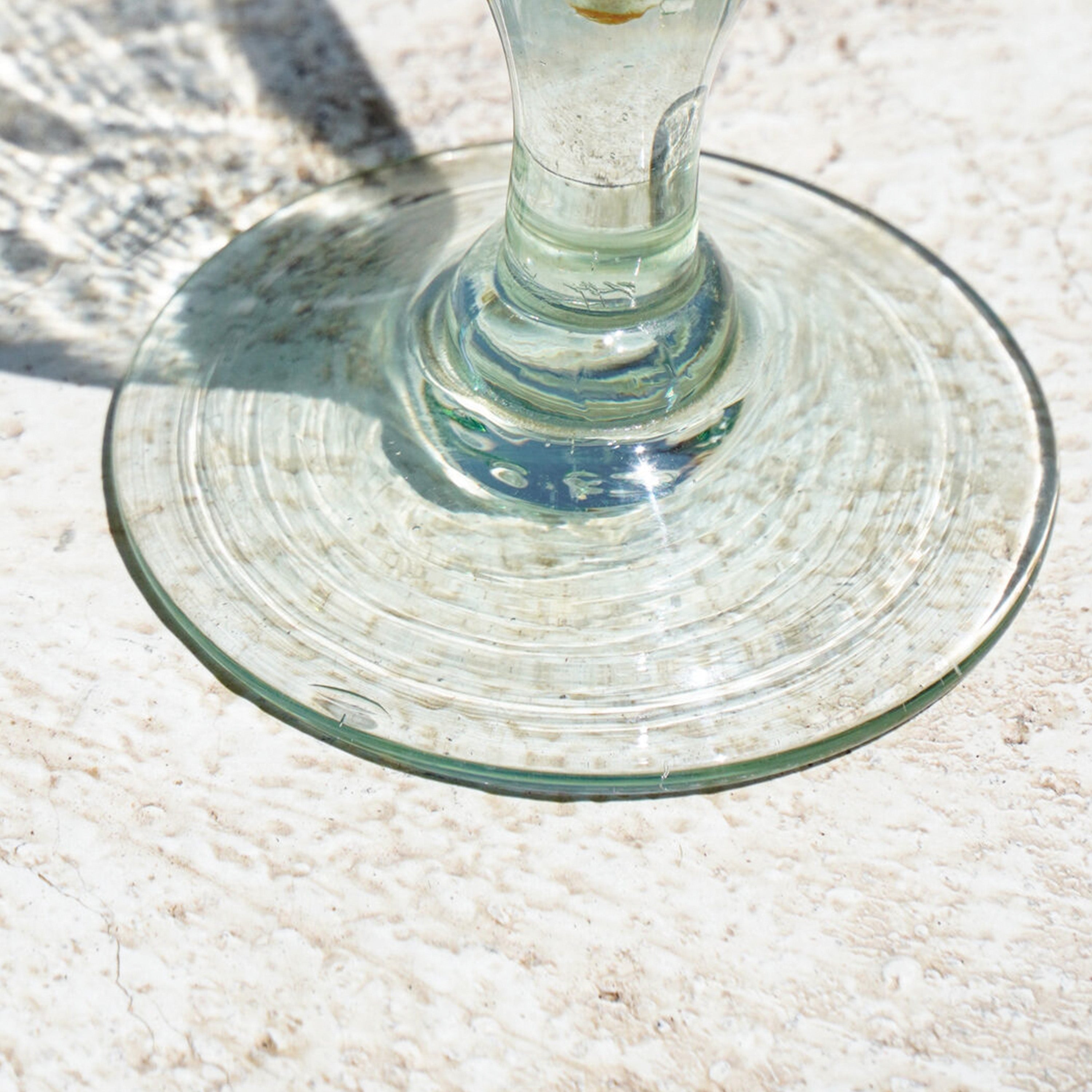 Clasico Clear Wine Glass