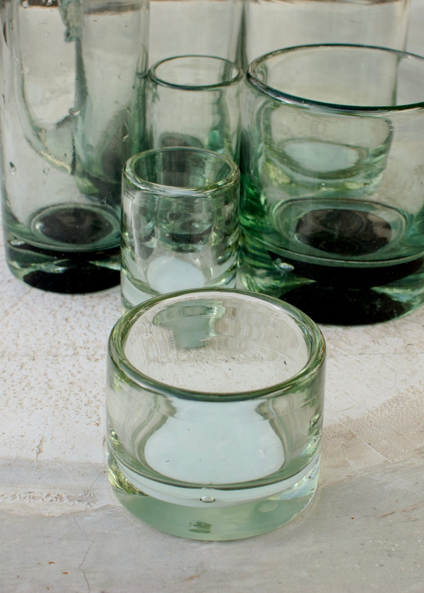 Embajada White Base Whiskey Glass