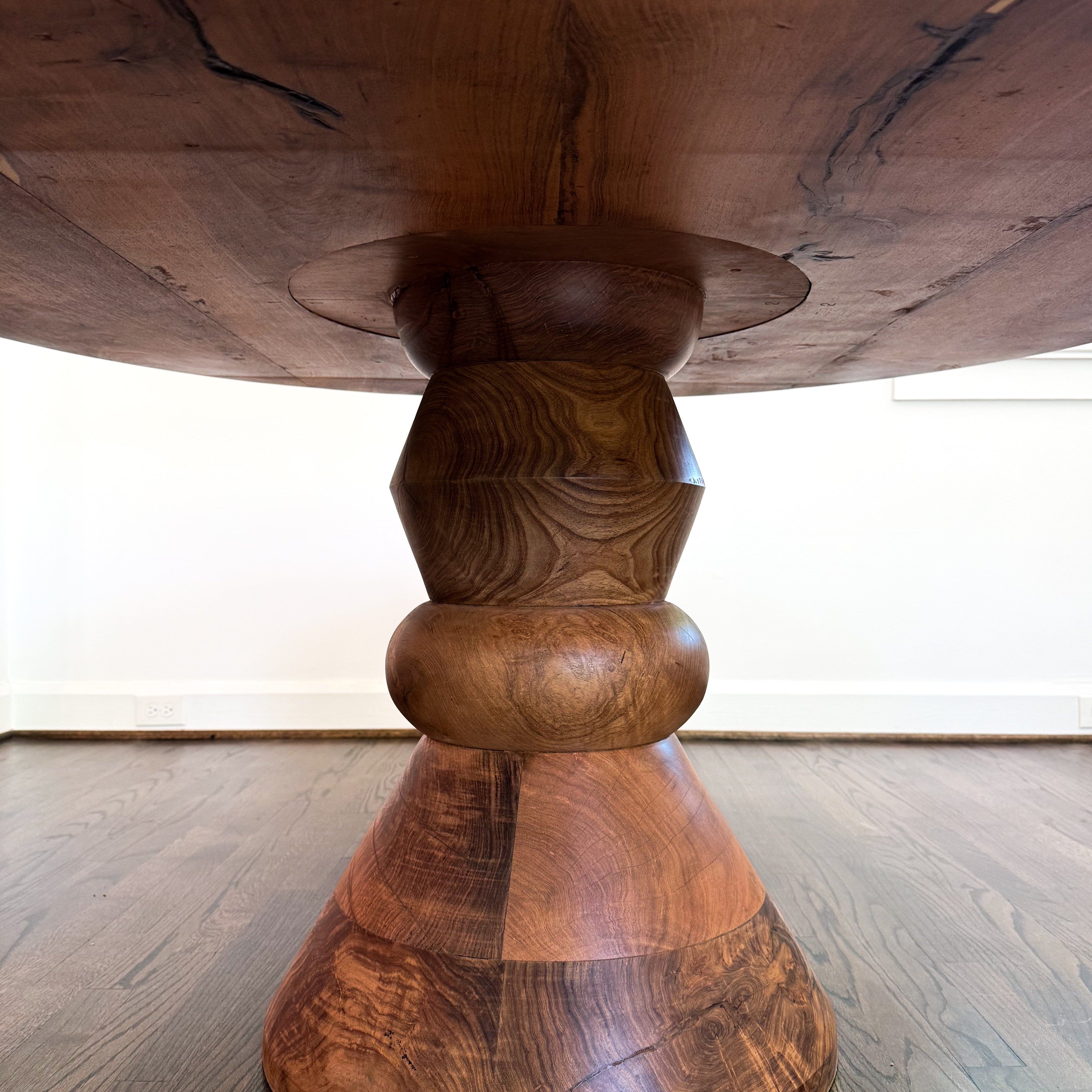 Mezquite Mushroom Table