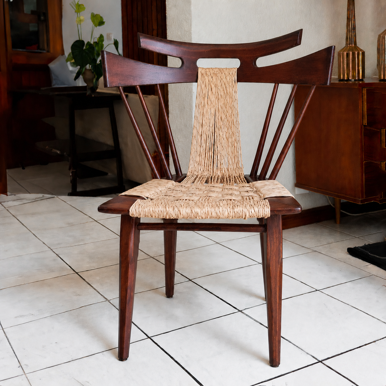 Peineta Chair from the "Continental American Collection"