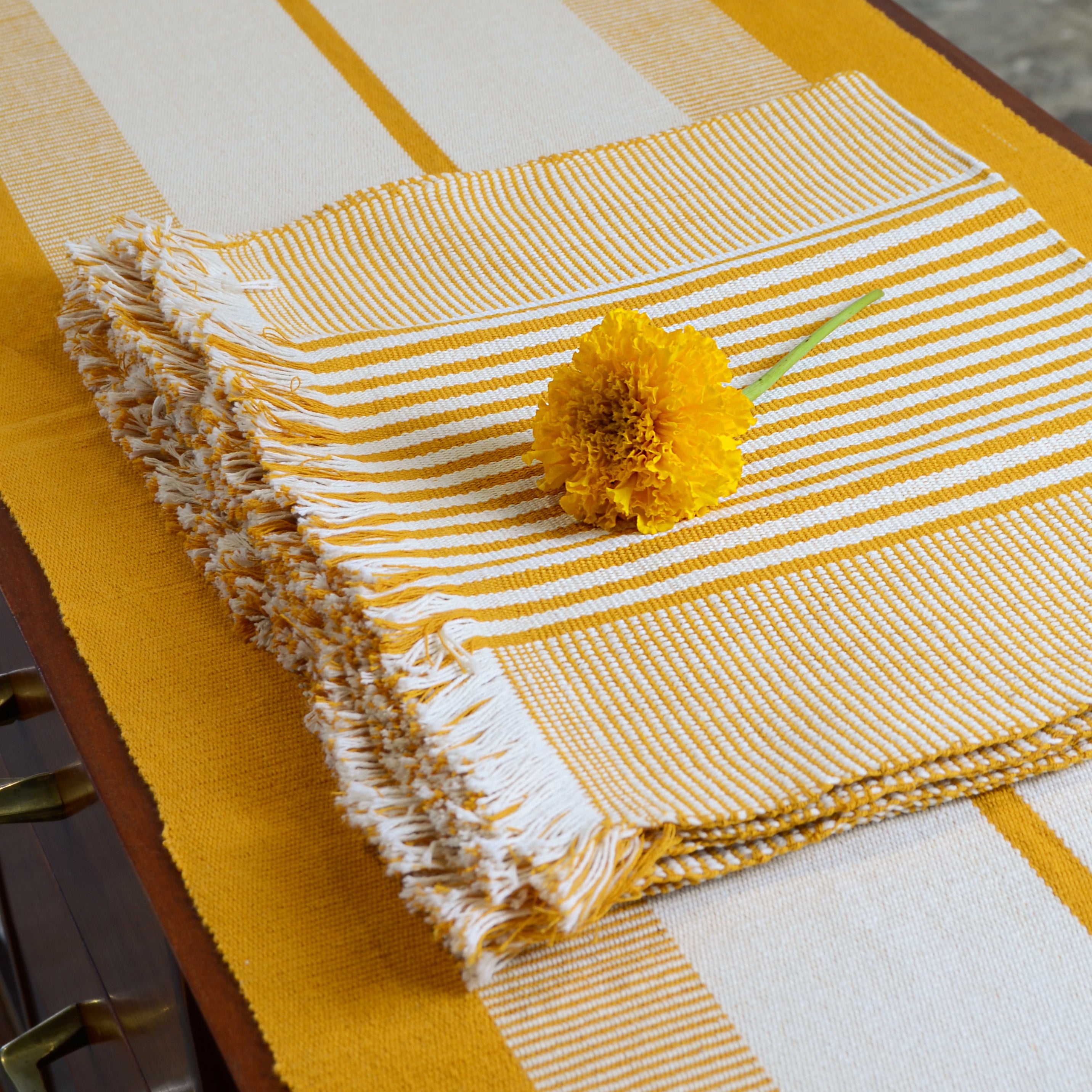 Pátzcuaro Placemat Yellow Stripe