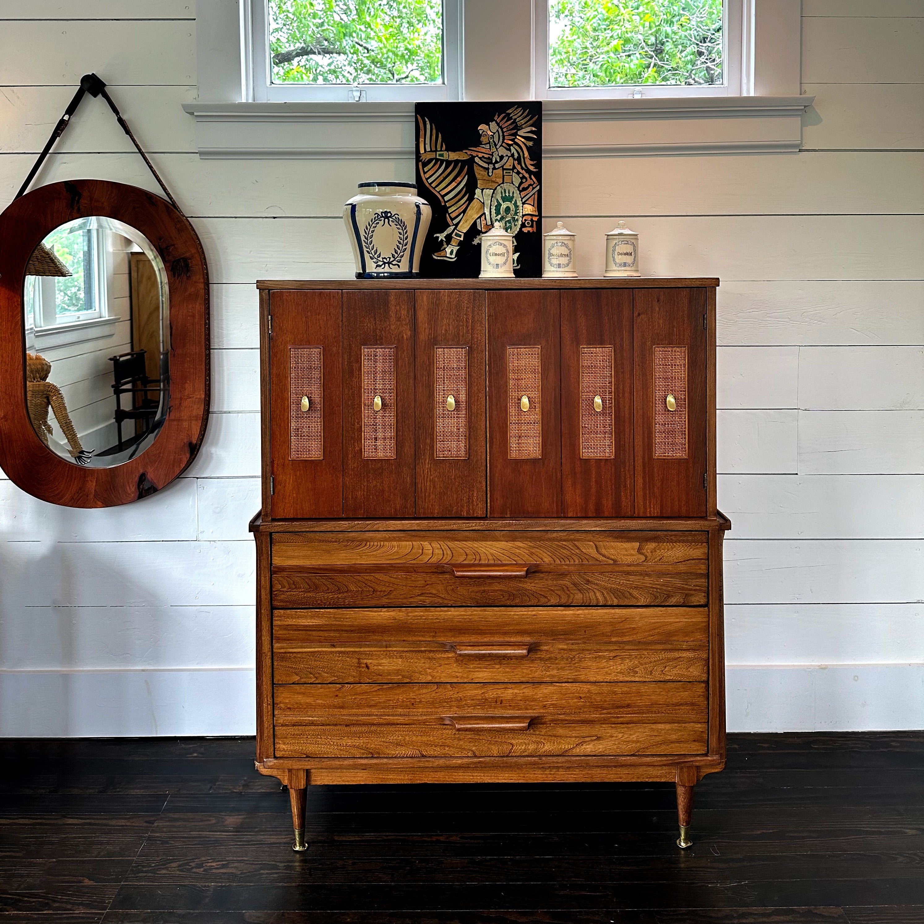 Malinche Chiffonier from the "Escandinava" line. C.1960s