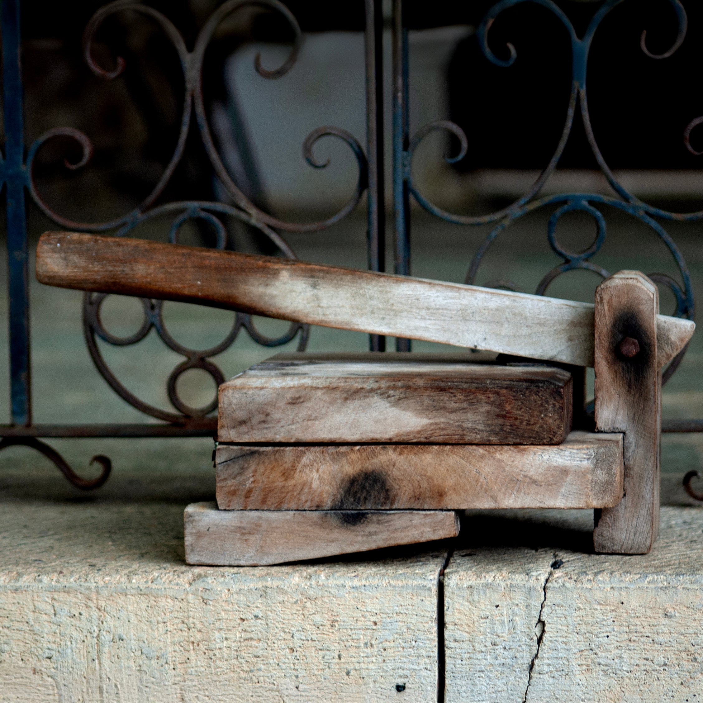 Vintage Mezquite Tortilla Press