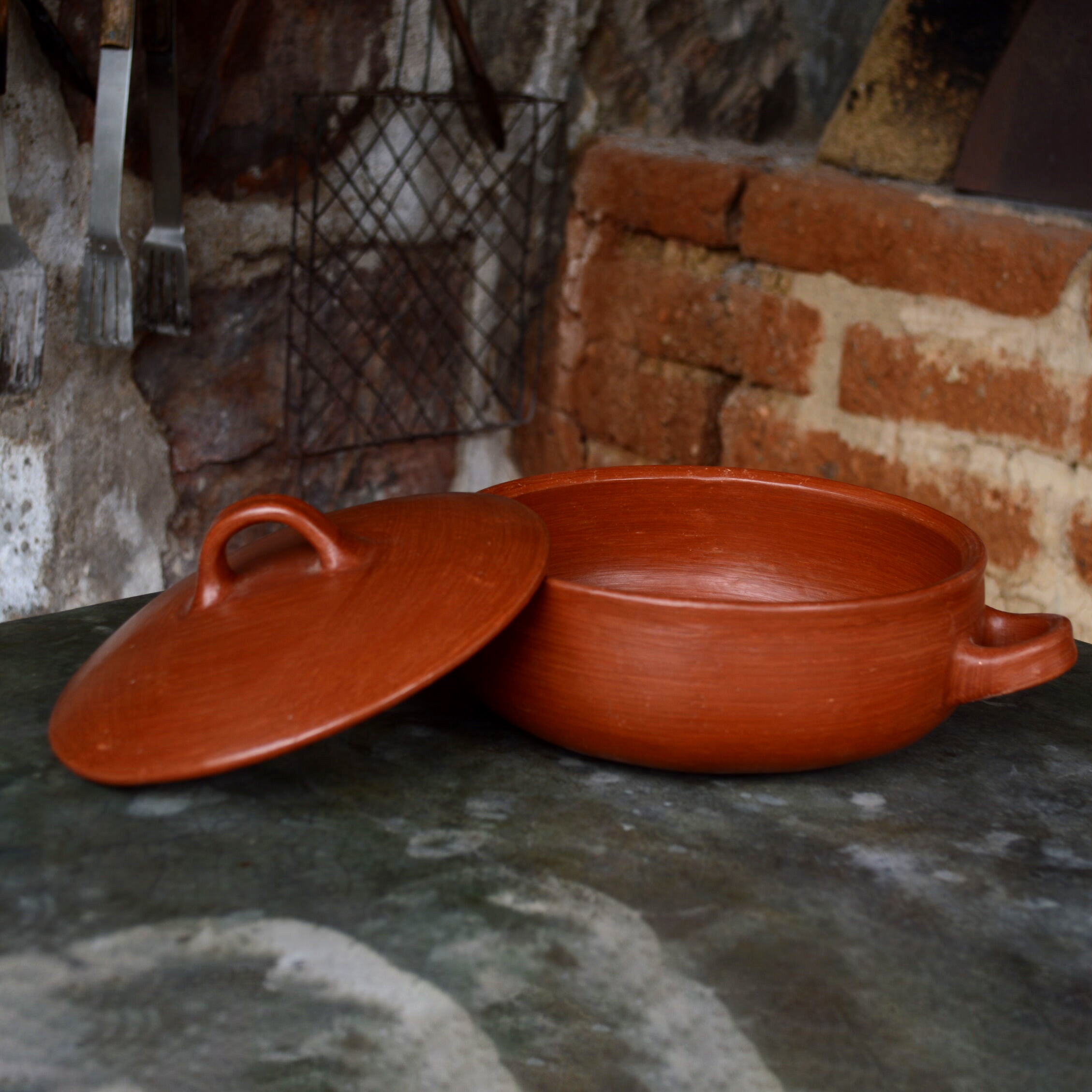 ROJA Red Clay Casserole with Lid