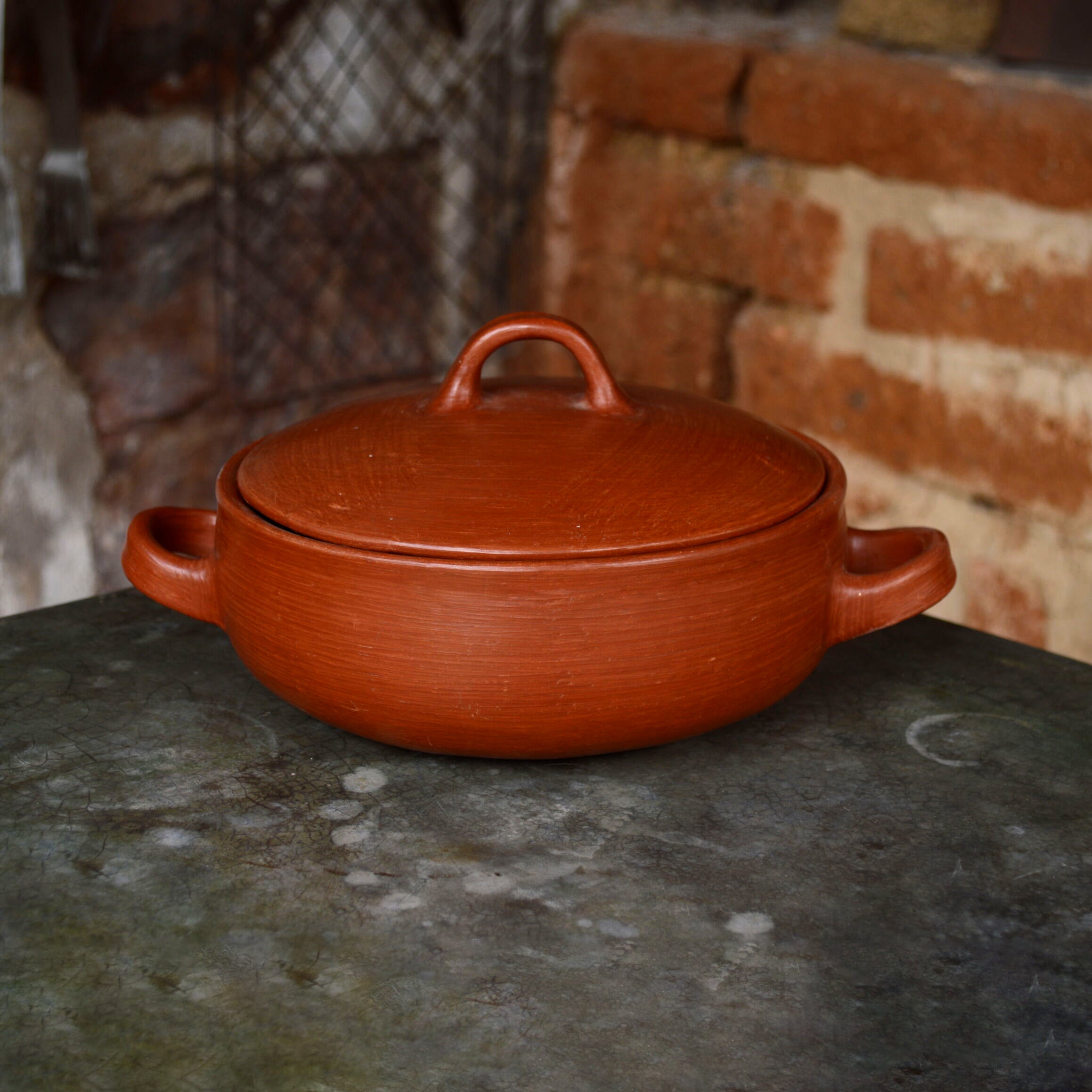 ROJA Red Clay Casserole with Lid