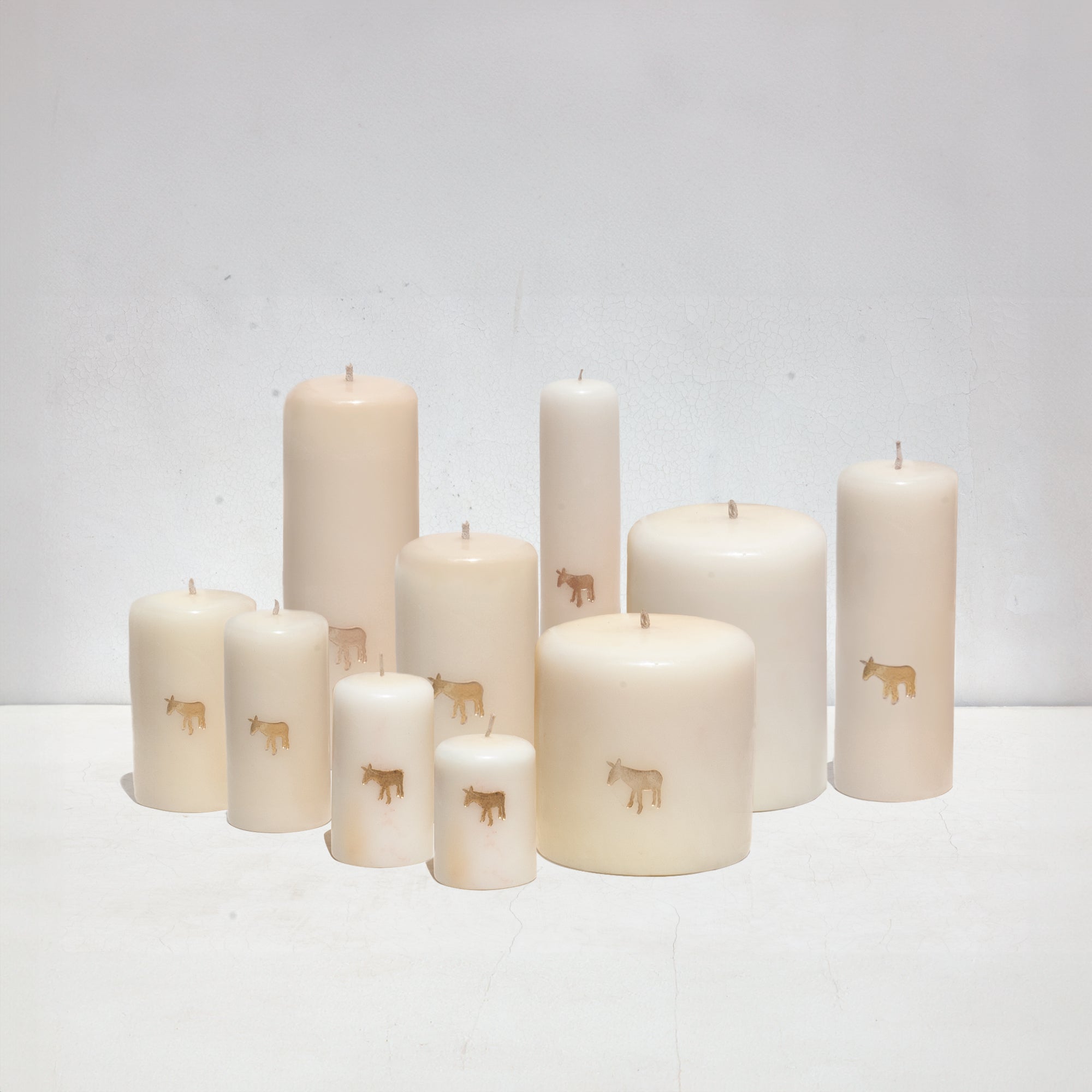 Pilar White Candle Collection
