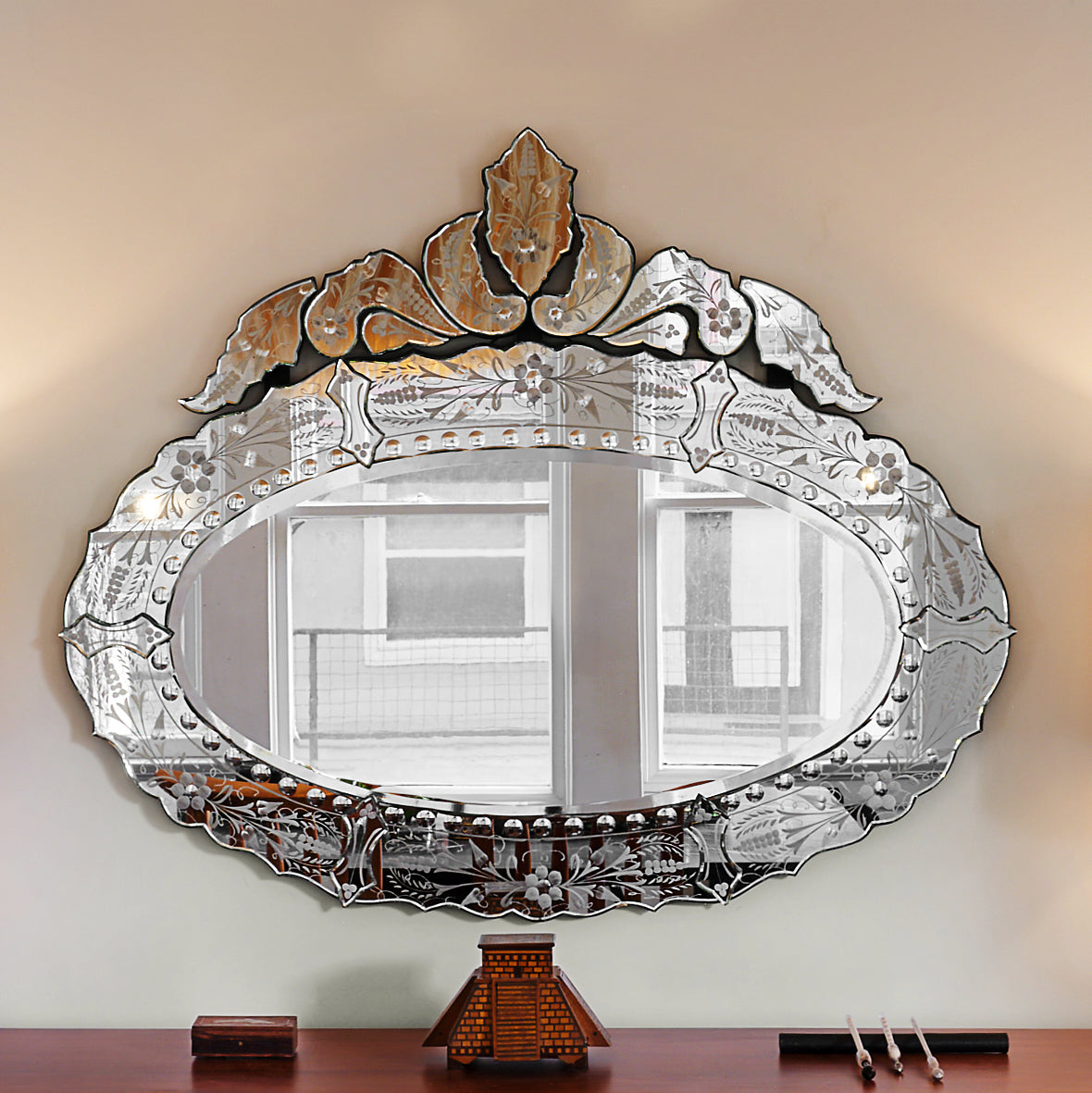 Engraved Venetian Mirror from Puebla